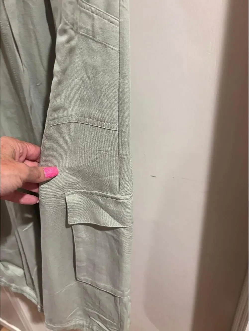 Tractr Sage Green Maxi Dress Womens XS Ribbed Tank Cargo Pockets NWT - Picture 5 of 8